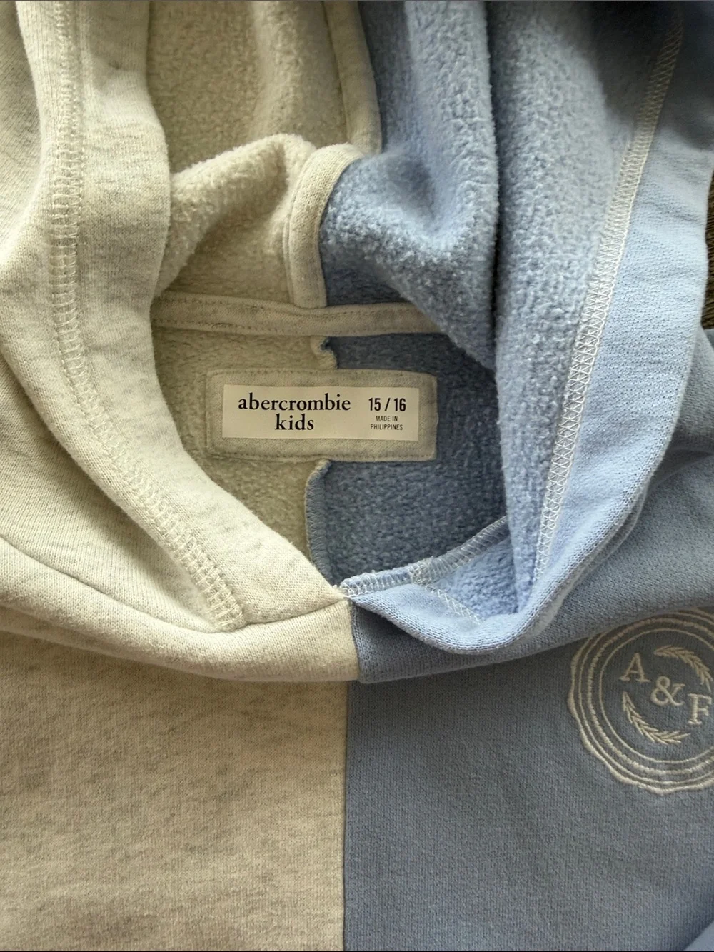 abercrombie kids Blue & Cream Two-Tone Hoodie and Joggers Set
